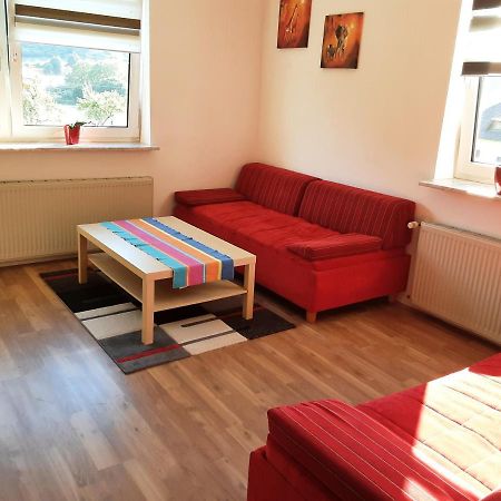 Apartment - Ferienwohnung 2 Treffen Am Ossiachersee Екстериор снимка